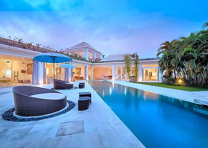 Perfect 3br Private Pool Villla Near Canggu *