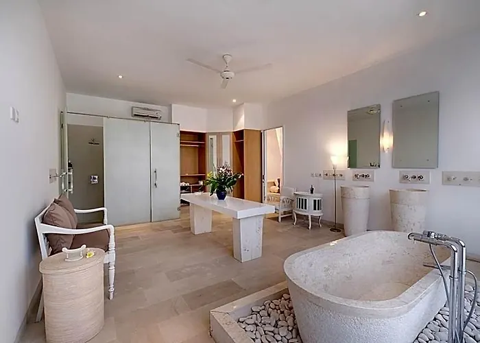 Villa Perfect 3br Private Pool Villla Near Canggu *
