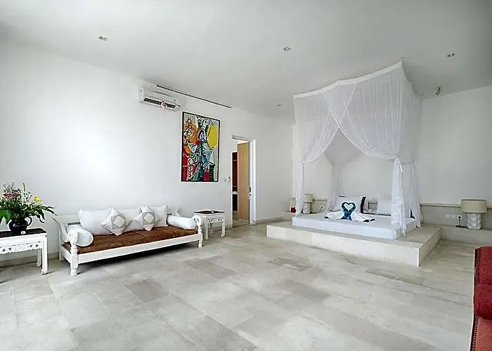 Perfect 3br Private Pool Villla Near Canggu *
